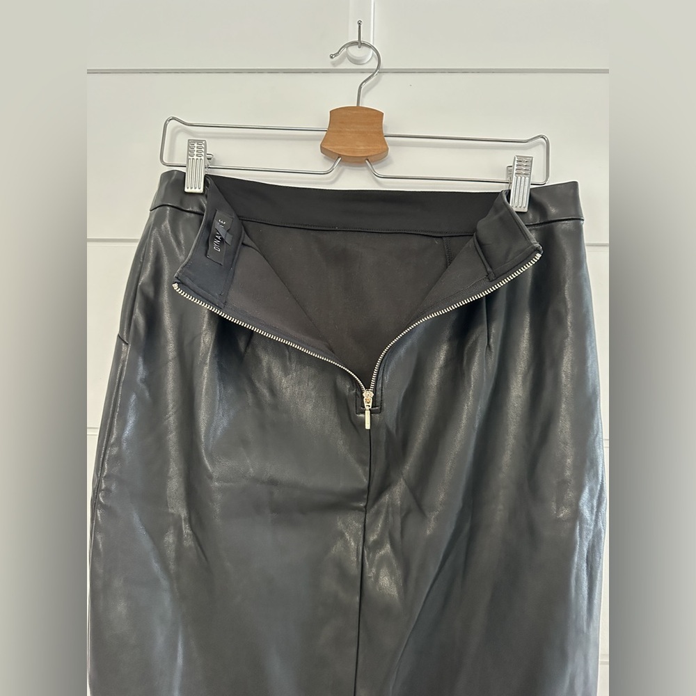 Dynamite - Faux Leather Pencil Skirt - Black - Size: Medium - Picture 5 of 10